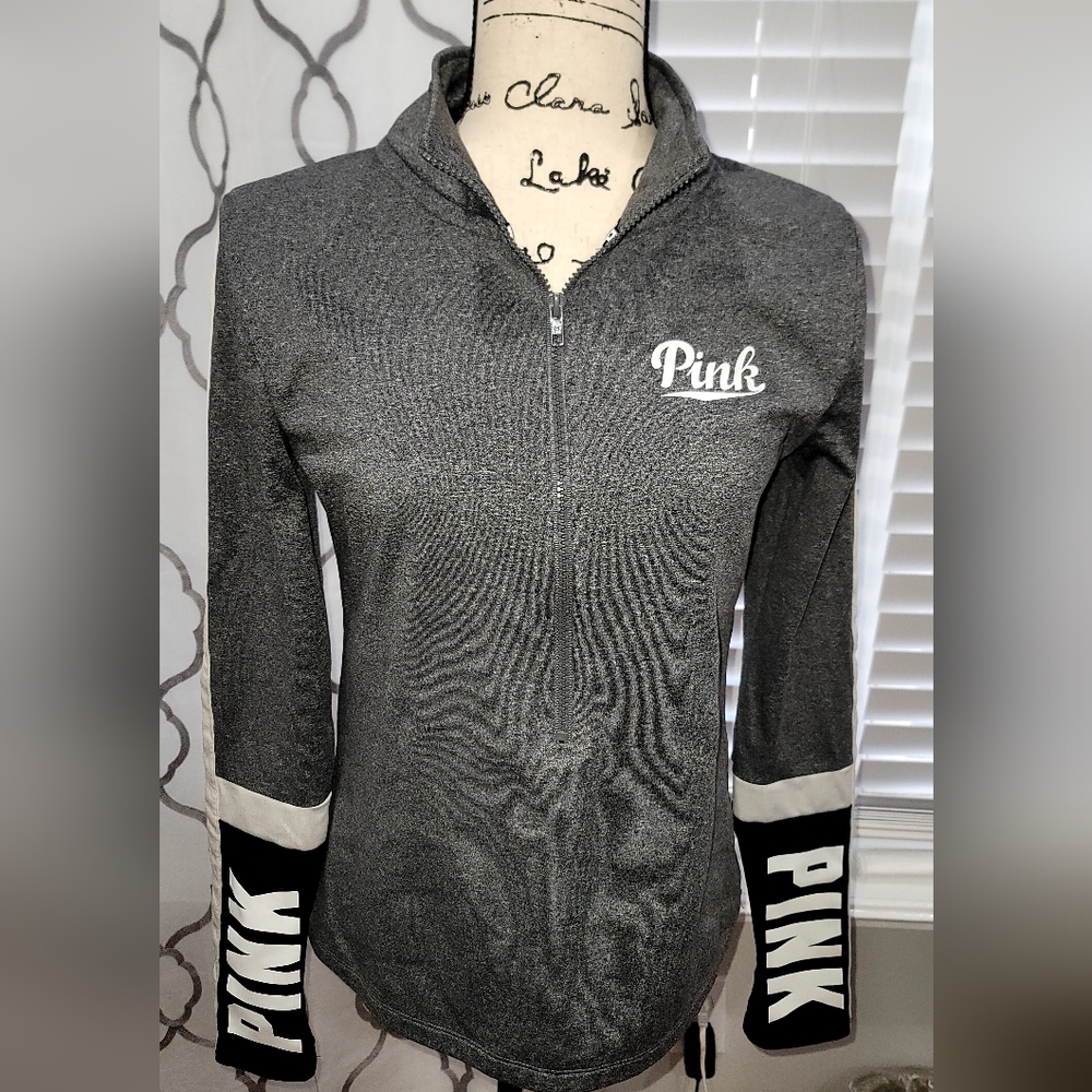 Victoria's Secret PINK ultimate Logo Pullover Top